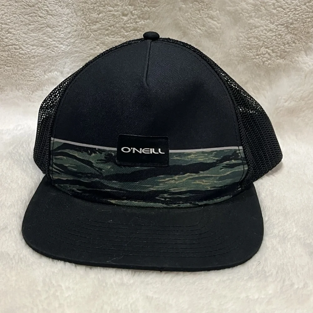 Authentic Original O'Neill Trucker Hat 1952 Black Camo Water‎ Back Mesh Snapback
